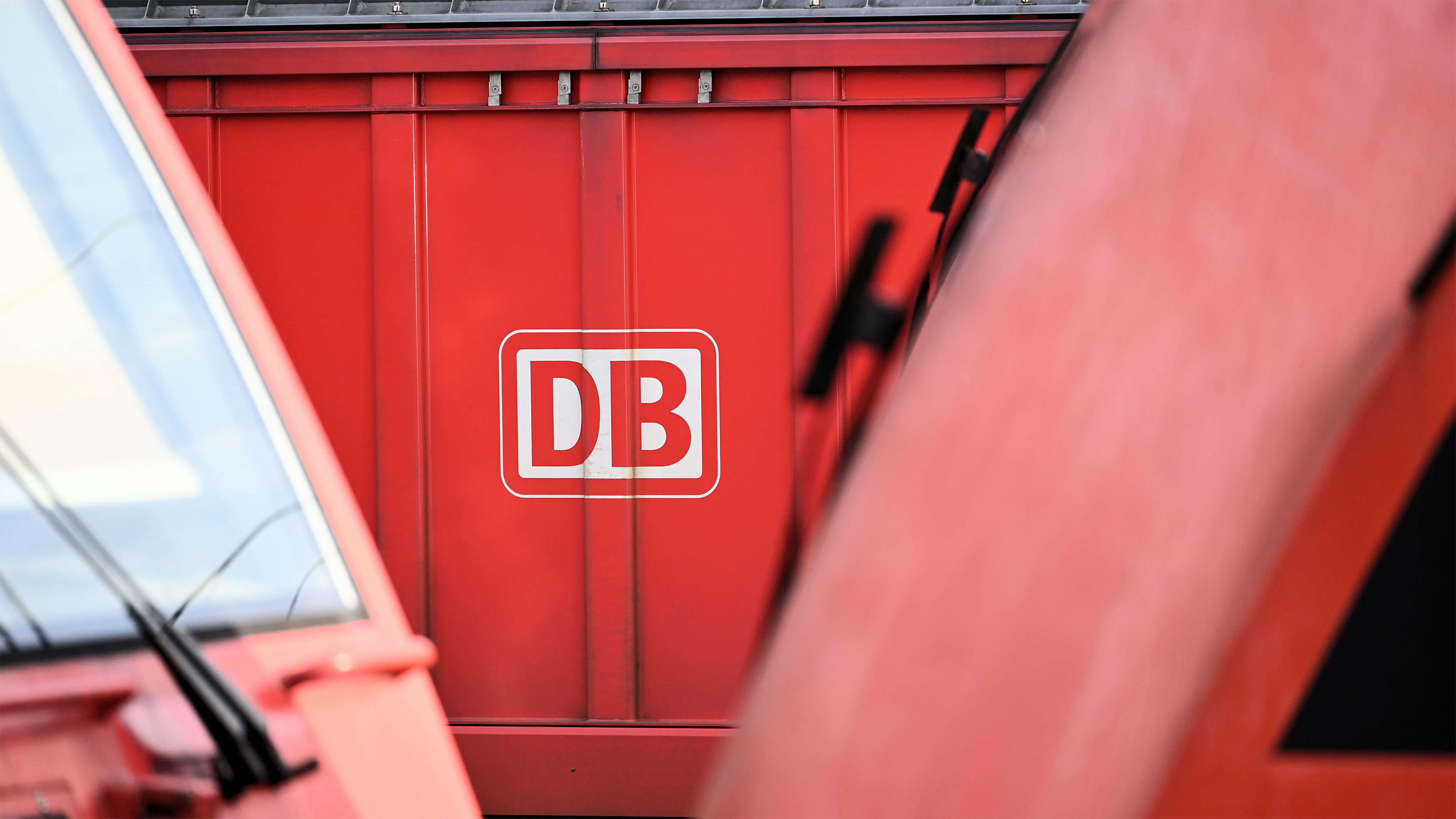 Contacts DB Cargo Transasia GmbH